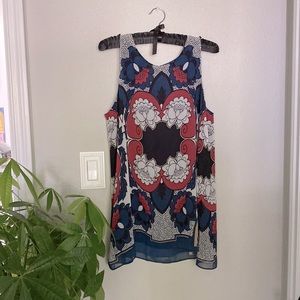 Women’s short sleeve blouse